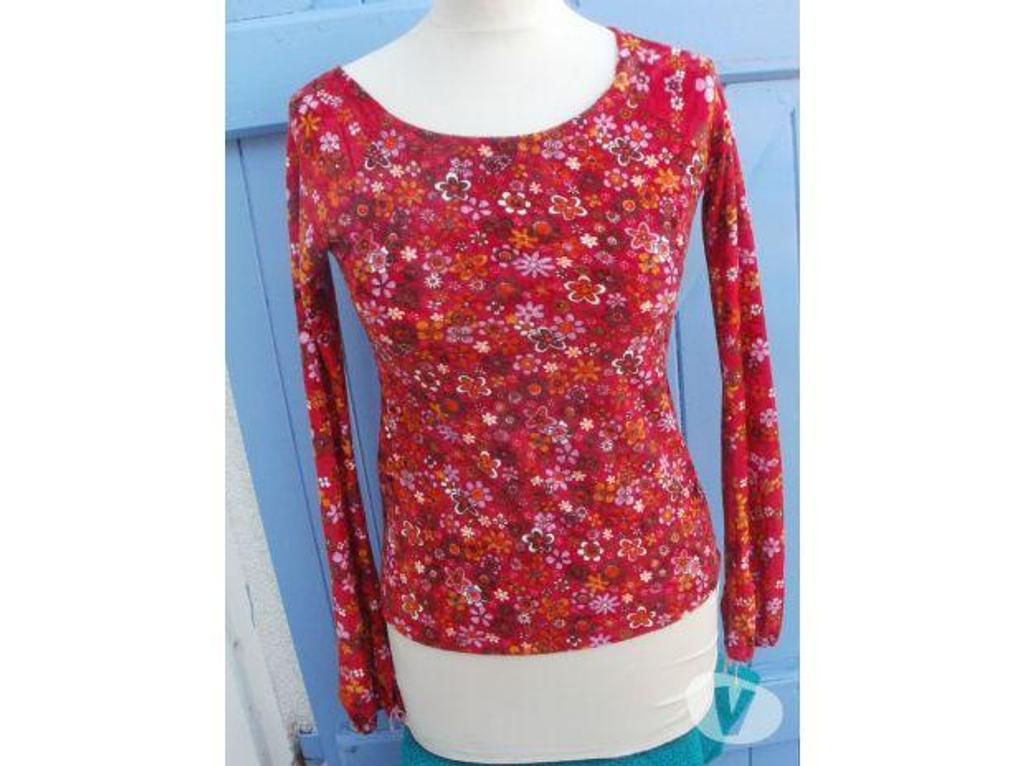 Vêtements occasion Tarn-et-Garonne Montauban - 82000 - Photos Vivastreet Haut vintage manches longues TRAFALUC Taille M