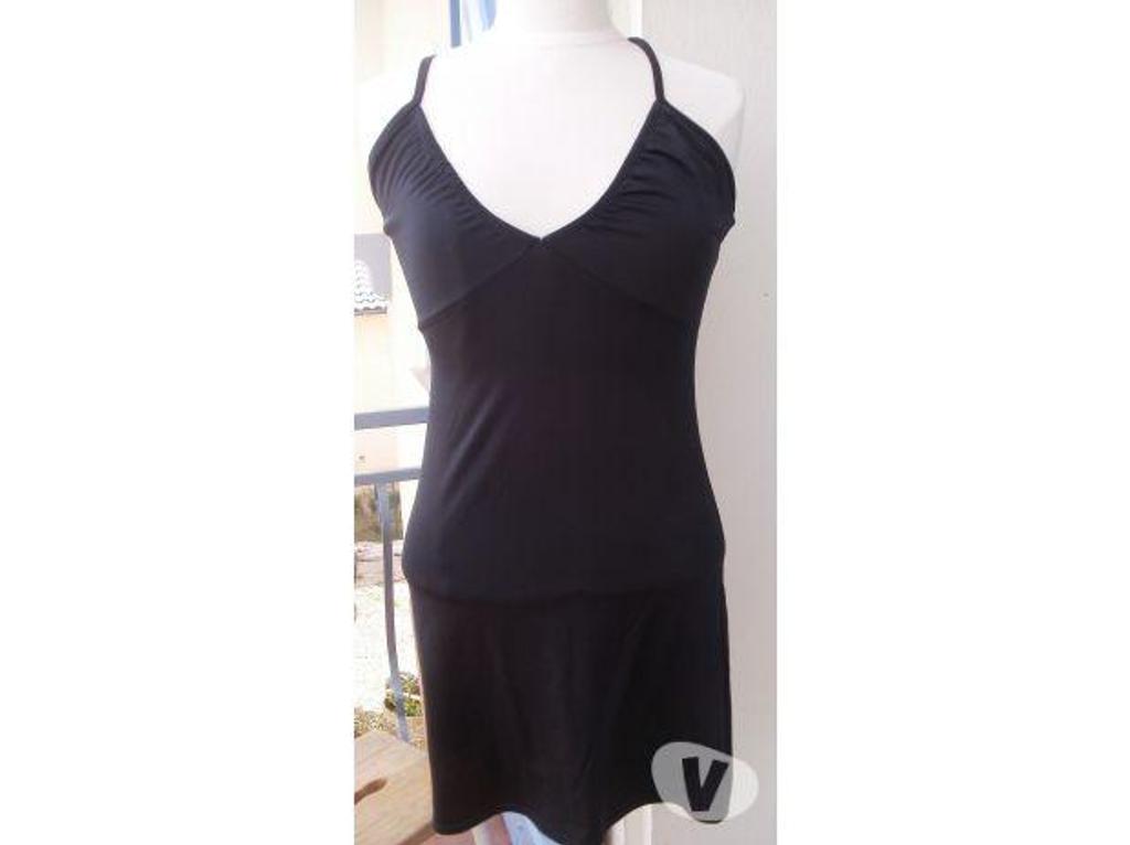 Vêtements occasion Tarn-et-Garonne Montauban - 82000 - Photos Vivastreet ROBE noire STAFA Paris taille unique