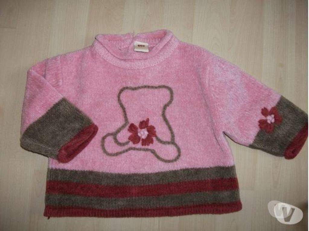 Vêtements bébés Haut-Rhin Neuf Brisach - 68600 - Photos Vivastreet pull 12 mois 3 Pommes