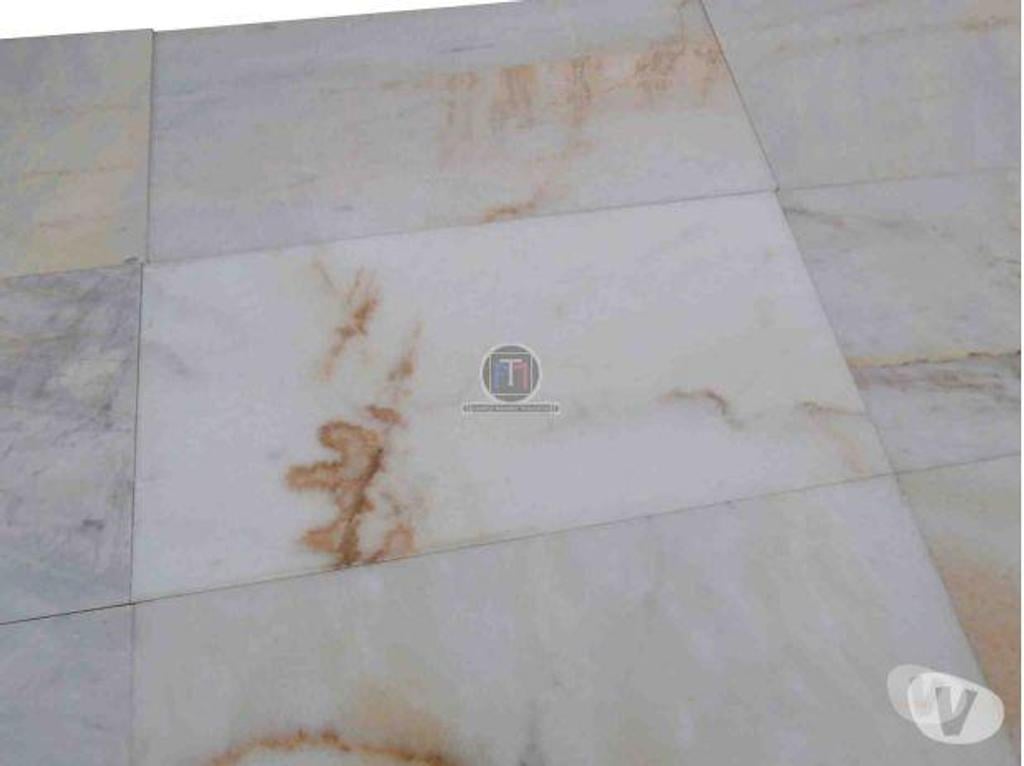 Décoration - art Var Forcalqueiret - 83136 - Photos Vivastreet Marbre Blanc Bianco Giallo 30 x 60 cm (En Stock)