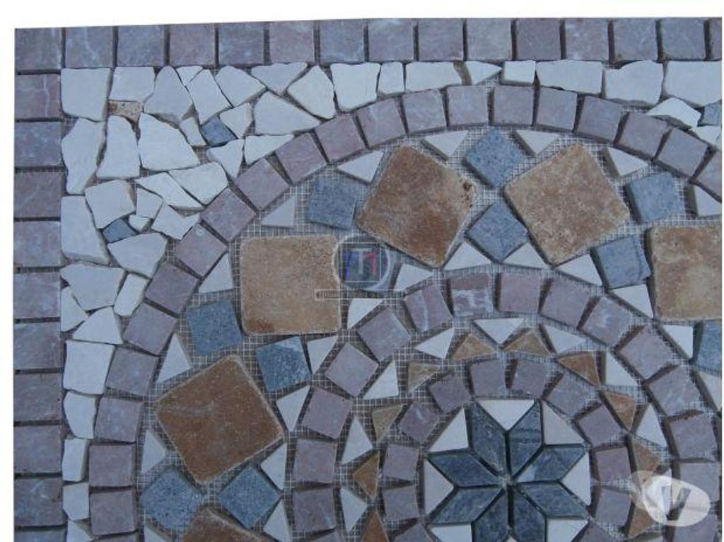 Décoration - art Var Forcalqueiret - 83136 - Photos Vivastreet Marbre Mixte Rosaces 61 x 61 cm