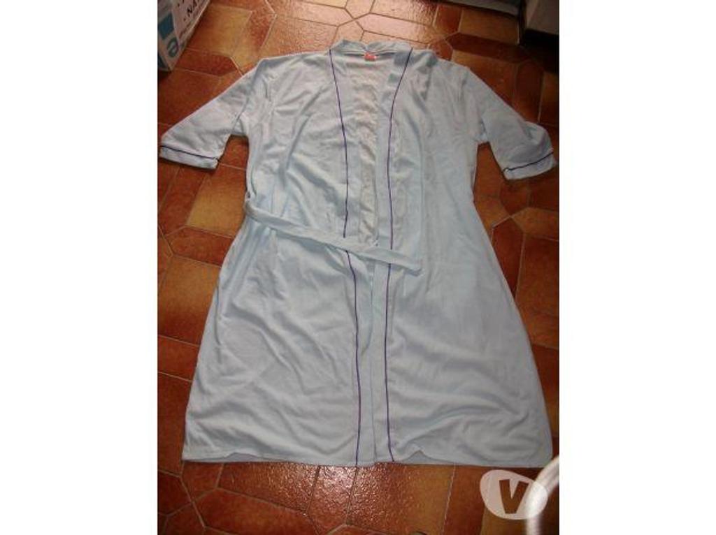 Vêtements occasion Bas-Rhin Bouxwiller - 67330 - Photos Vivastreet Robes de Chambre à ceinture T46-48 à T62-64