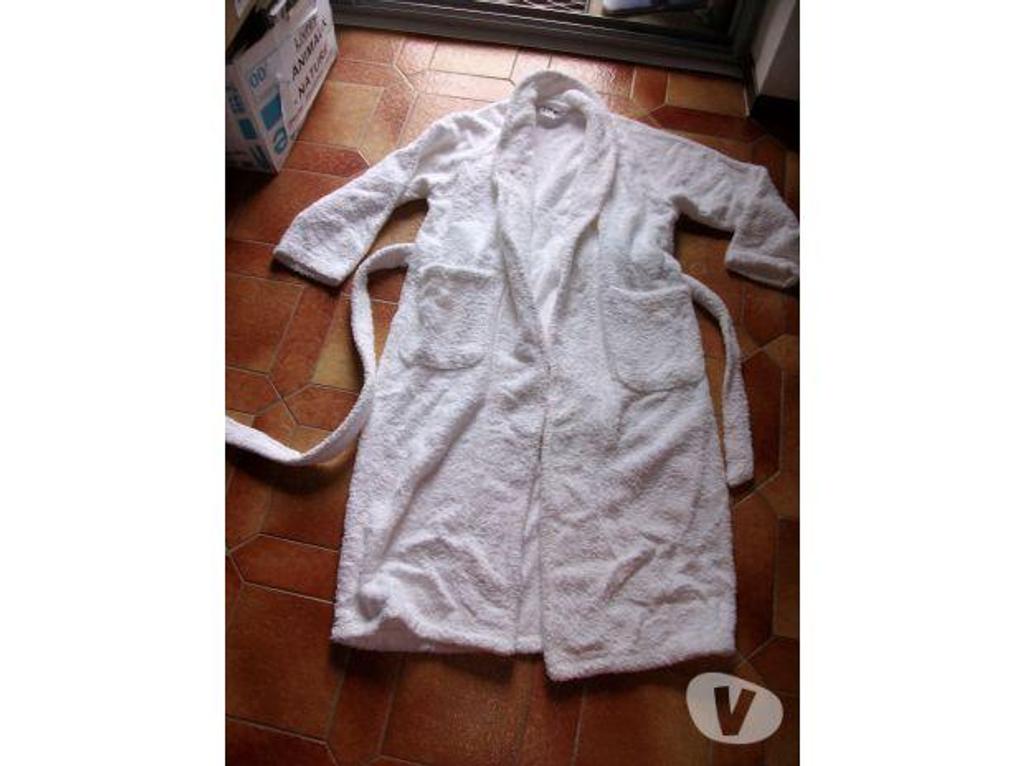 Vêtements occasion Bas-Rhin Bouxwiller - 67330 - Photos Vivastreet Peignoirs de Bain Taille S-M à Taille XXXL++