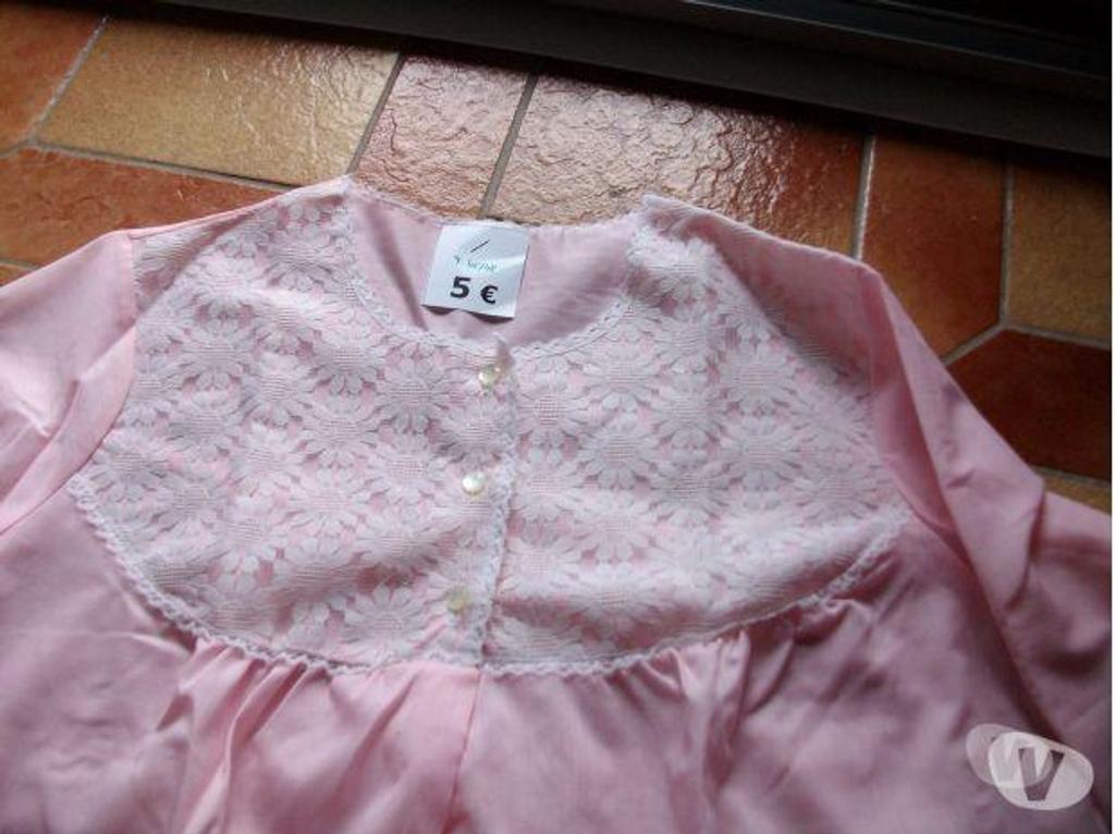Vêtements occasion Bas-Rhin Bouxwiller - 67330 - Photos Vivastreet Chemises de Nuit en nylon-polyester T36-38 à T54