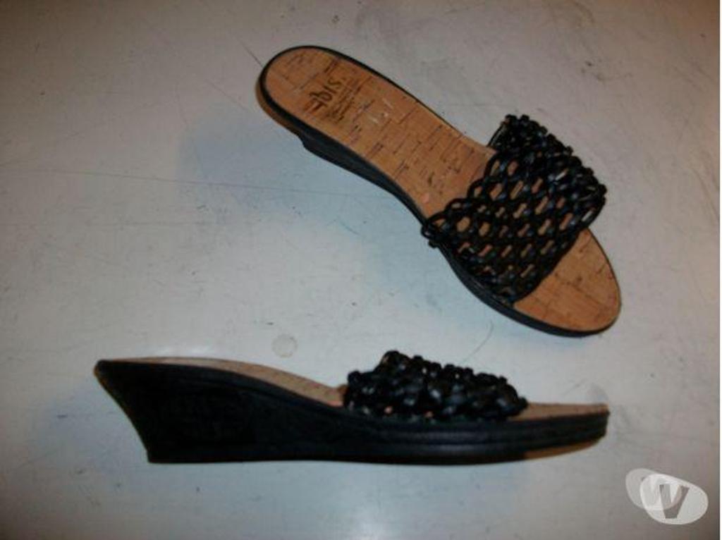 Chaussures Bas-Rhin Bouxwiller - 67330 - Photos Vivastreet Mules à bandes Noir tressé pointure 39-neuves