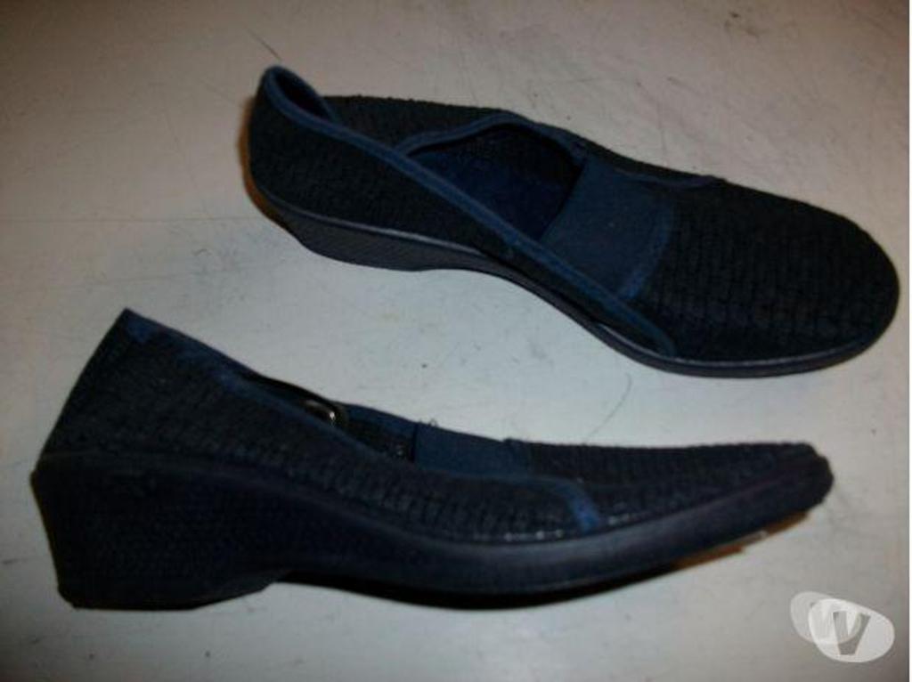 Chaussures Bas-Rhin Bouxwiller - 67330 - Photos Vivastreet Ballerines Toiles tissées Marine pt 38-neuves