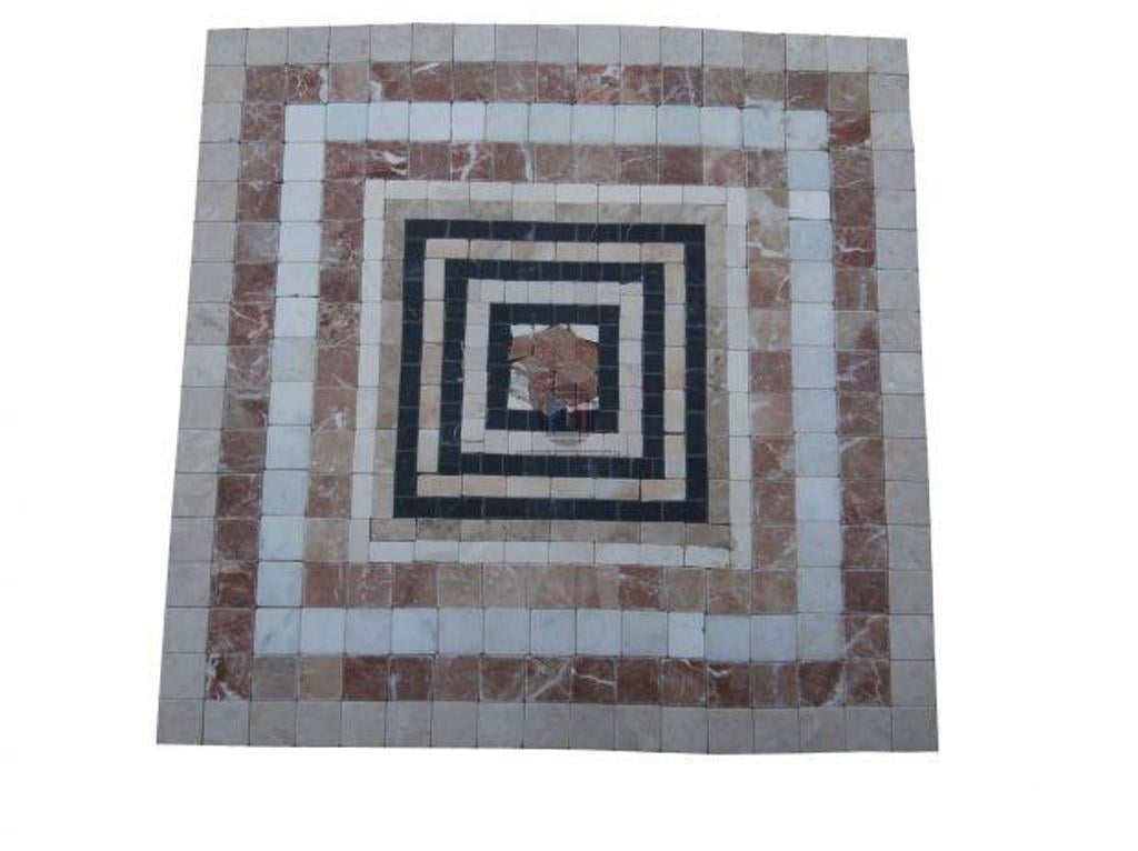 Décoration - art Var Forcalqueiret - 83136 - Photos Vivastreet Marbre Mixte 80x80 cm Rosaces