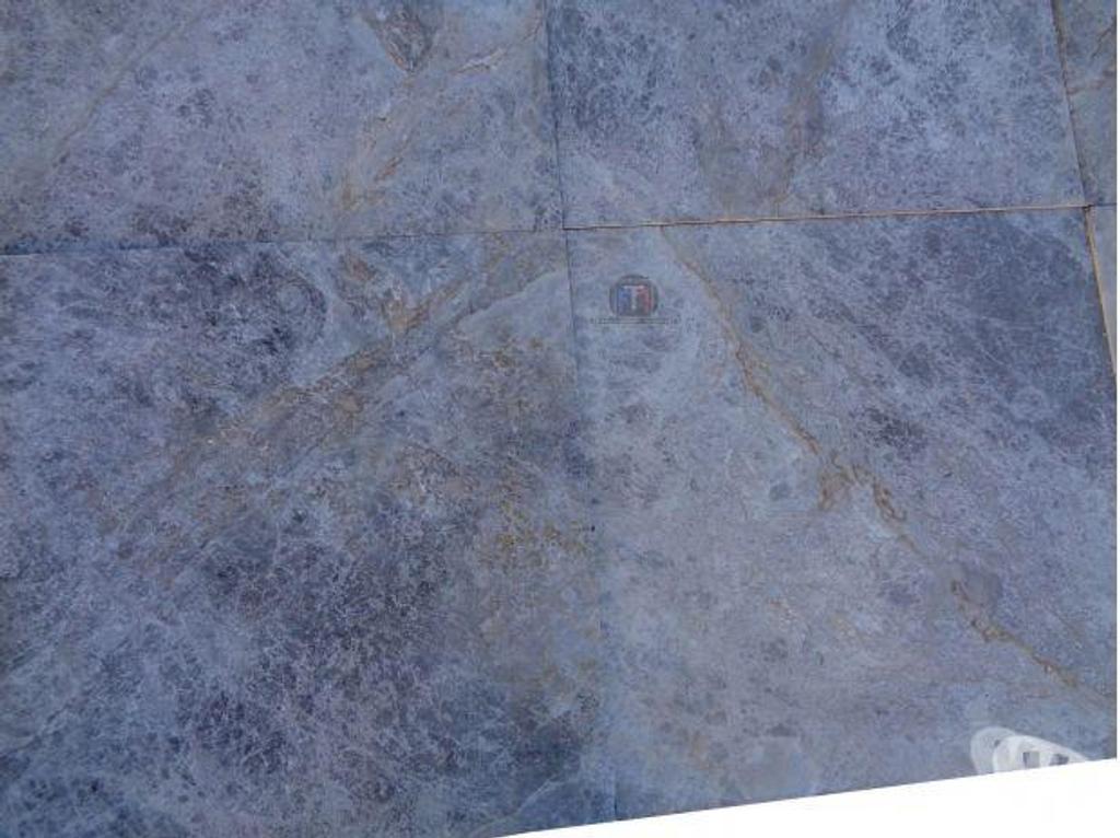  Var Forcalqueiret - 83136 - Photos Vivastreet Marbre Silver Anthracite Tuma Gris 60 x 60 cm