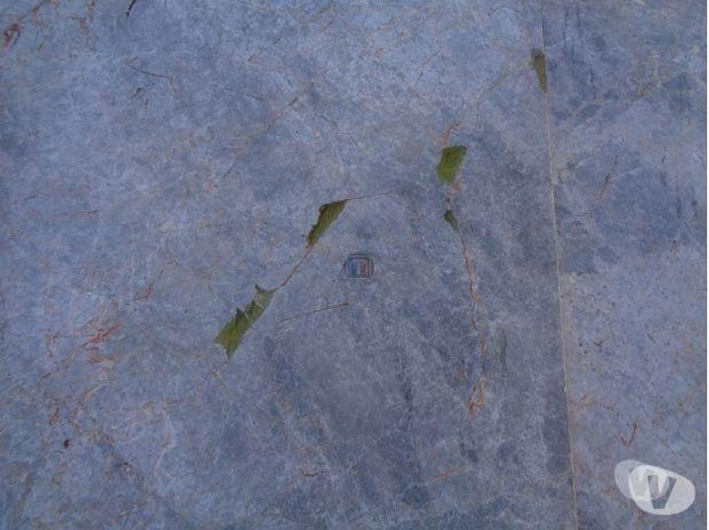  Var Forcalqueiret - 83136 - Photos Vivastreet Marbre Silver Anthracite Sirius Gris 60 x 60 cm