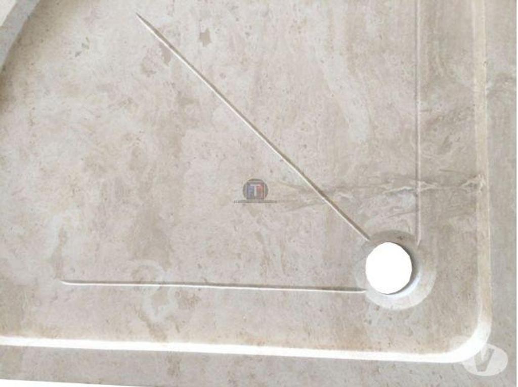 Décoration - art Var Forcalqueiret - 83136 - Photos Vivastreet Travertin Classique Classique Bac A Douche Angle 80 x 80 cm