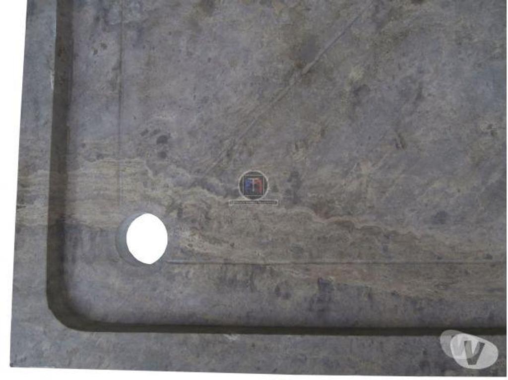  Var Forcalqueiret - 83136 - Photos Vivastreet Travertin Silver Gris Bac A Douche 90 x 90 cm