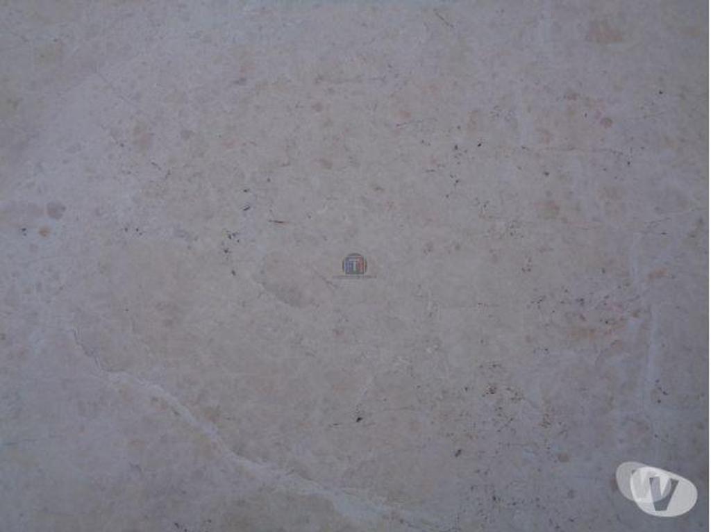  Var Forcalqueiret - 83136 - Photos Vivastreet Marbre Marfil Beige Bac A Douche 140 x 110 cm