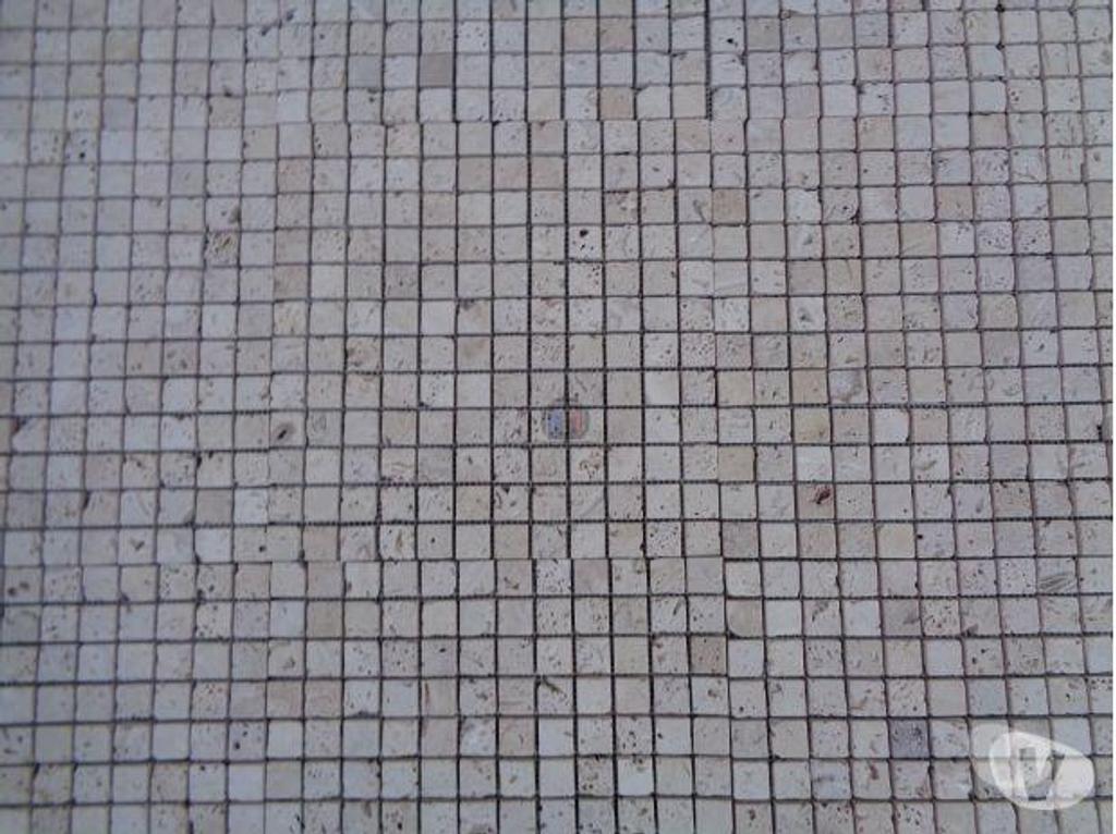  Var Forcalqueiret - 83136 - Photos Vivastreet Travertin Classique Clair Beige Mosaïque 30.5x30.5cm