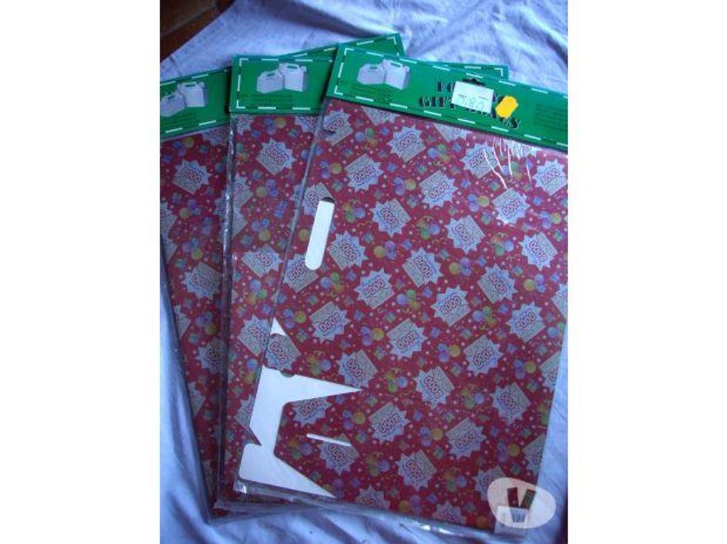 Accessoires - Bagagerie Bas-Rhin Bouxwiller - 67330 - Photos Vivastreet AFFAIRES pour "EMBALLAGE-CADEAU" de Noël + Fêtes