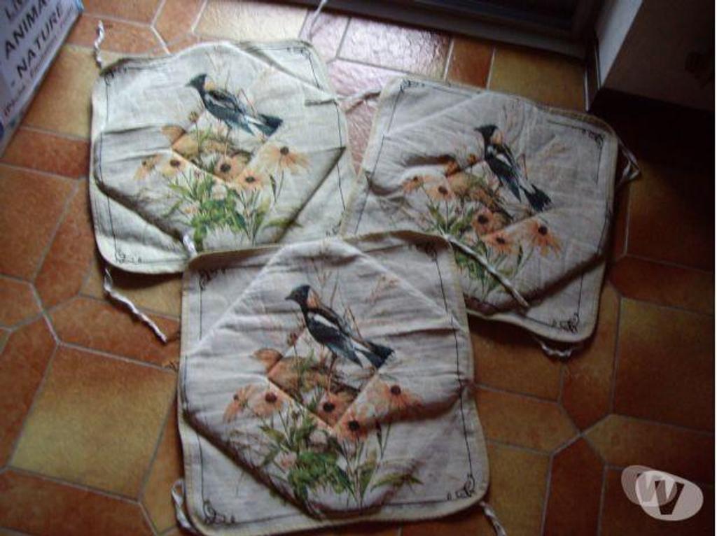 Ameublement & art de la table Bas-Rhin Bouxwiller - 67330 - Photos Vivastreet Housses et Galettes de Chaises, de Bain de Soleil