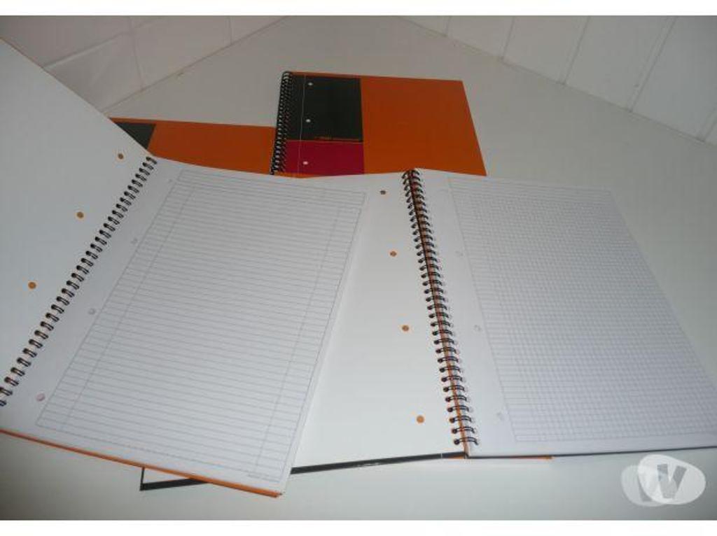 Accessoires - Bagagerie Seine-et-Marne Meaux - 77100 - Photos Vivastreet Lot de 5 NOTEBOOK OXFORD INTERNATIONAL