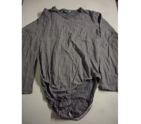 Vêtements occasion Bas-Rhin Bouxwiller - 67330 - Photos Vivastreet Bodys manches longues Taille S à T. 4244 à 2,50 €