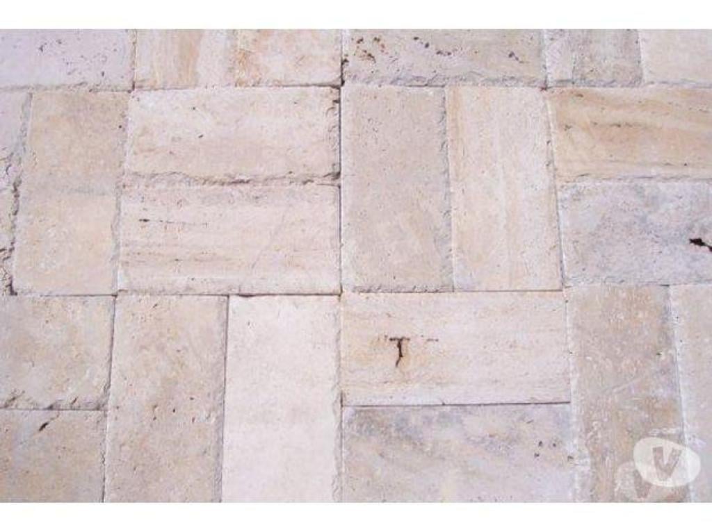 Décoration - art Var Forcalqueiret - 83136 - Photos Vivastreet Travertin Classique Beige Pavé 15 x 30 cm