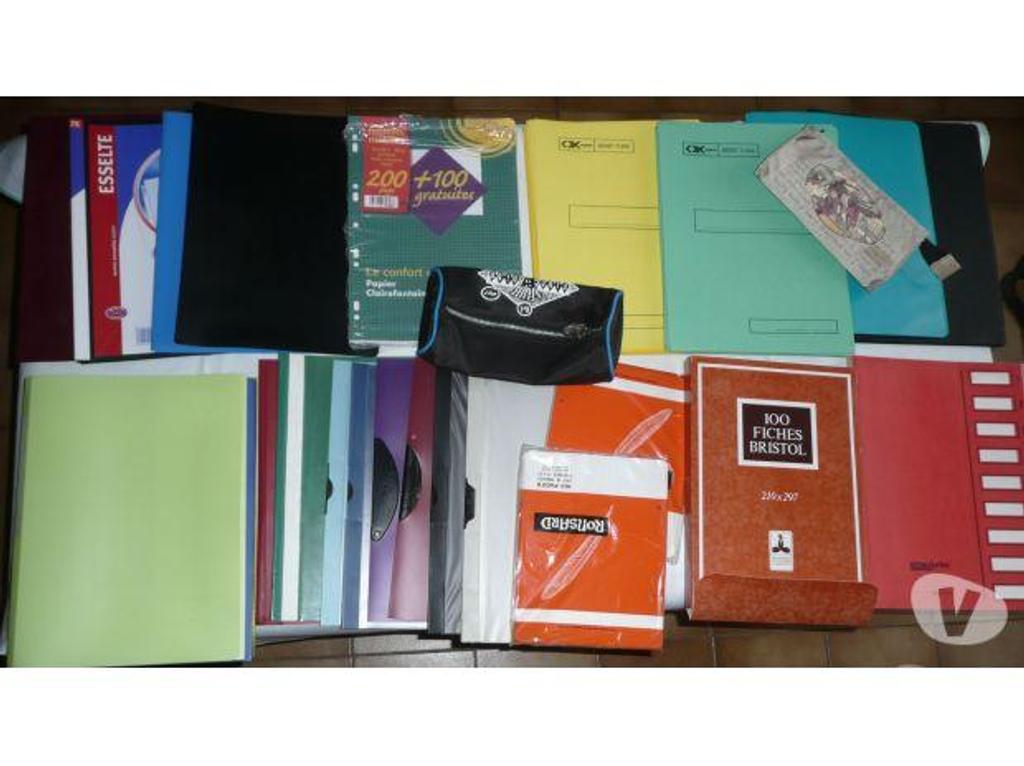 Accessoires - Bagagerie Seine-et-Marne Meaux - 77100 - Photos Vivastreet FOURNITURES BUREAU : CAHIER, FICHES BRISTOL, etc 