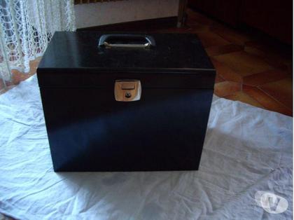 Accessoires & Bagagerie Bouxwiller Bas-Rhin - Photos Vivastreet Classeur Ménager en acier Range-Document à 8 €
