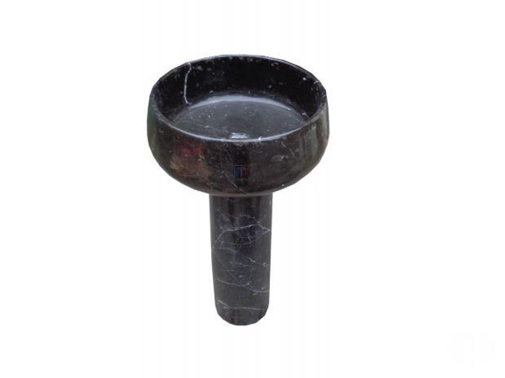  Bouches-du-Rhône Lancon Provence - 13680 - Photos Vivastreet Marbre Noir Piédestal Vasque Polie Rond 650€ HT Lot