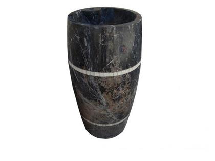  Lancon Provence Bouches-du-Rhône - Photos Vivastreet Marbre Noir Vasque Piédestal Model Rond 1250€ HT /piéce