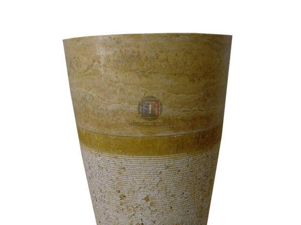  Bouches-du-Rhône Lancon Provence - 13680 - Photos Vivastreet Travertin Jaune Piédestal Vasque Strie 500€ HT Lot