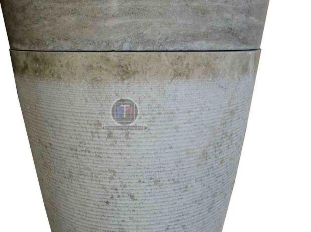  Bouches-du-Rhône Lancon Provence - 13680 - Photos Vivastreet Travertin Gris Piedestal Vasque Strié 500€ HT Lot