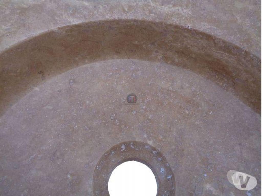  Bouches-du-Rhône Lancon Provence - 13680 - Photos Vivastreet Travertin Noce Marron Vasque Modèle Coupelle 180€ HT