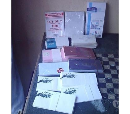 Accessoires & Bagagerie Bouxwiller Bas-Rhin - Photos Vivastreet Lots d'Enveloppes-neufs