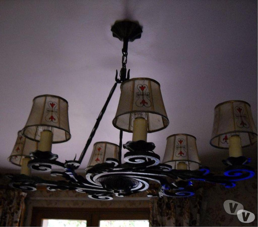 Décoration - art Loire Roanne - 42300 - Photos Vivastreet LUSTRE style médiéval