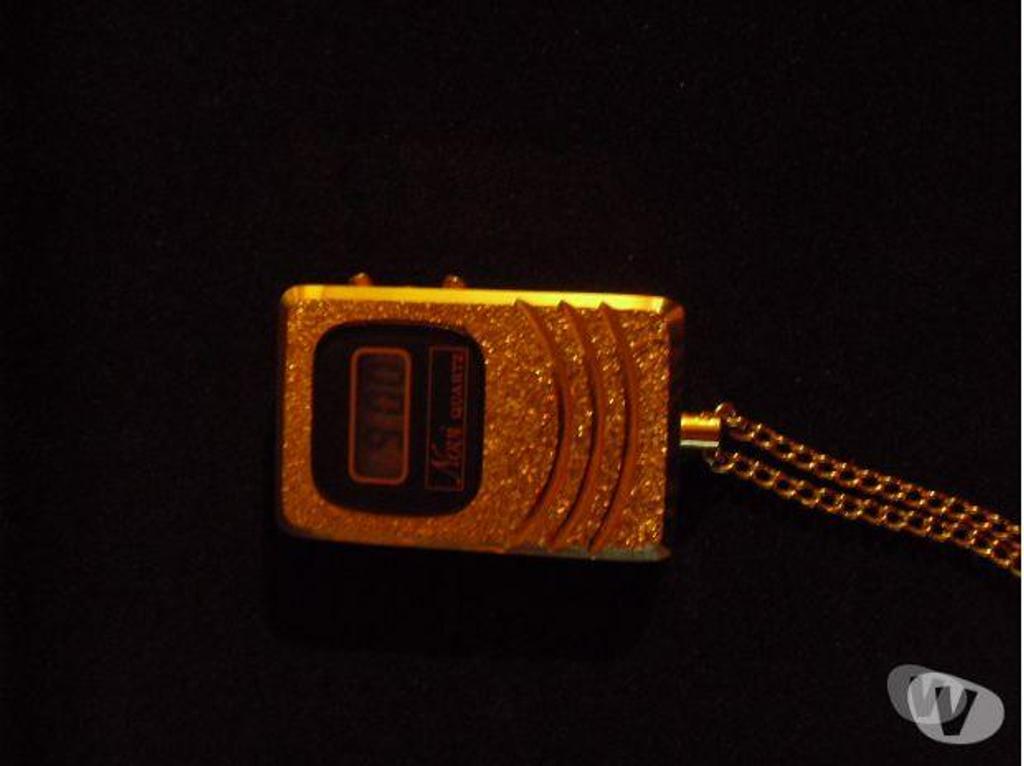 Montres occasion Pas-de-Calais Noyelles Godault - 62950 - Photos Vivastreet montre pendentif
