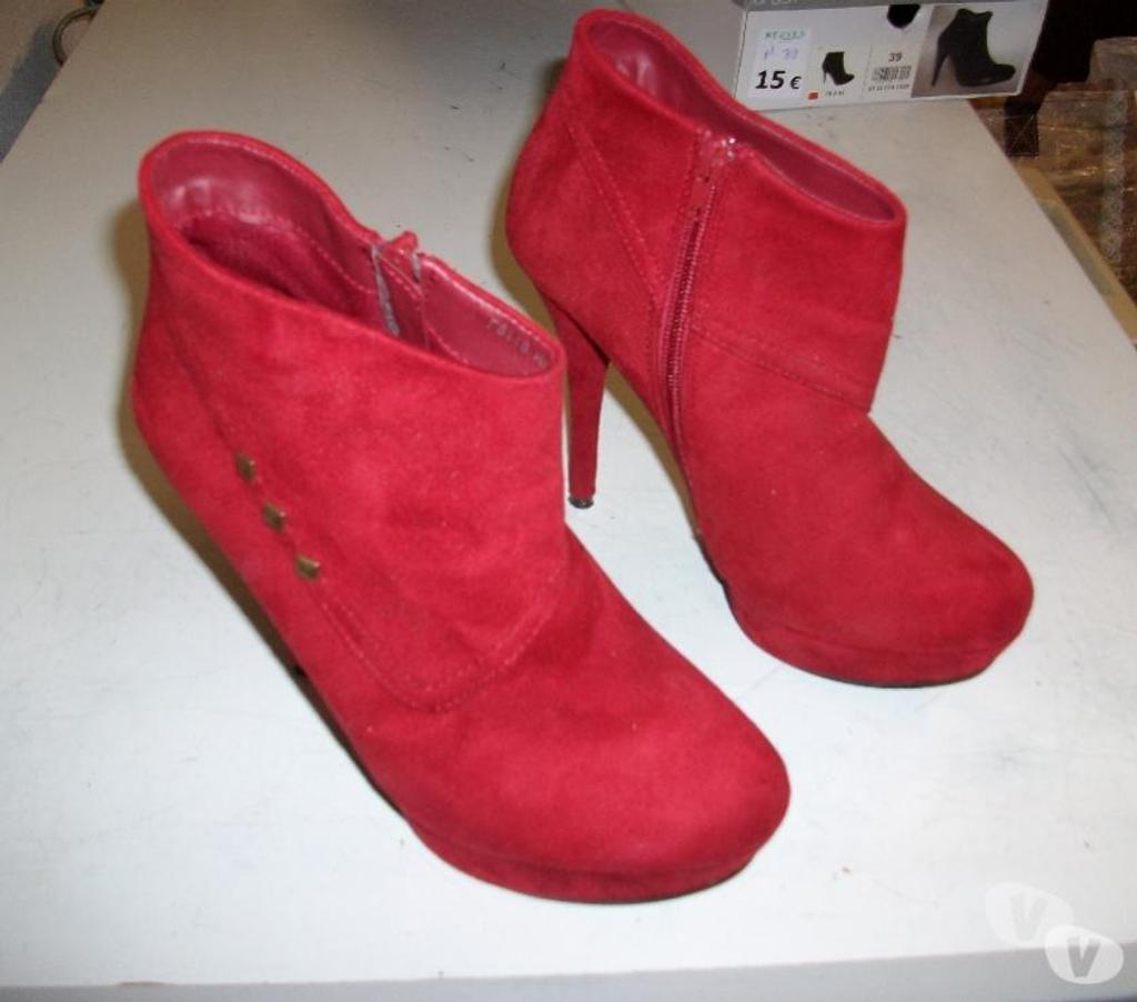 Chaussures Bas-Rhin Bouxwiller - 67330 - Photos Vivastreet Bottines Rouge Vermillon talons 13 cm pt 39 à 12 €