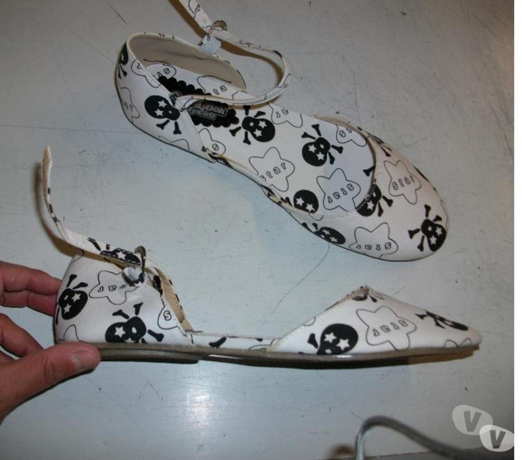 Chaussures Bas-Rhin Bouxwiller - 67330 - Photos Vivastreet Ballerines motif tête de mort pt 38-neuves