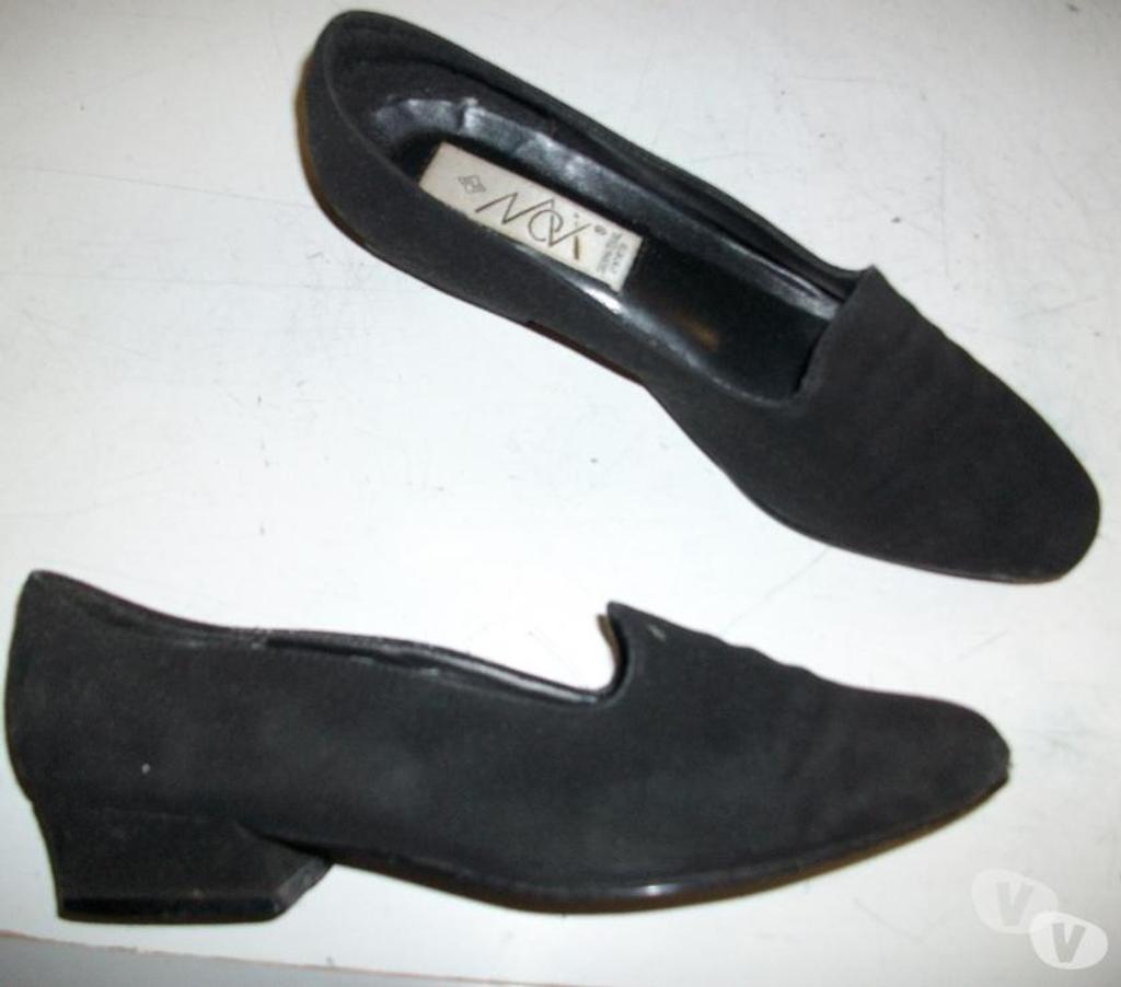 Chaussures Bas-Rhin Bouxwiller - 67330 - Photos Vivastreet Mocassins daim Noir petit talon pointure 38 à 2 €