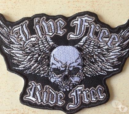 Pièces moto Carnon Hérault - Photos Vivastreet écusson harley tête de mort live free ride free
