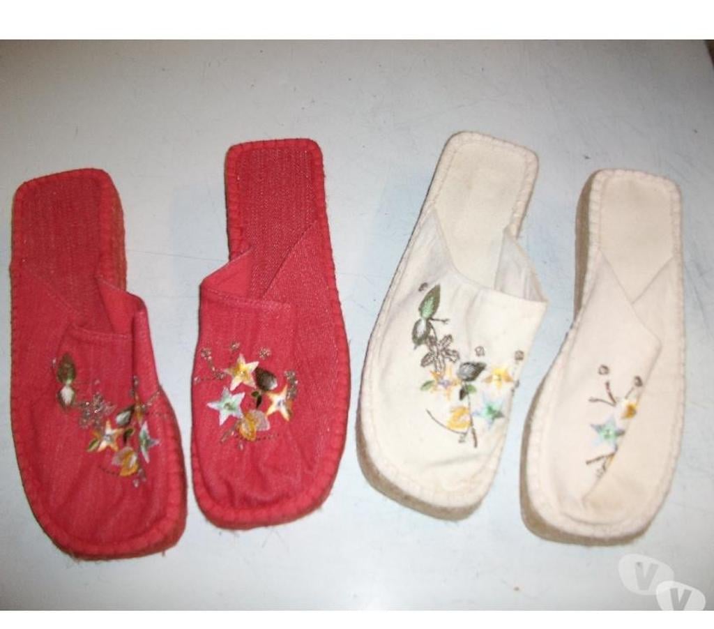 Chaussures Bas-Rhin Bouxwiller - 67330 - Photos Vivastreet 2 paires de Mules-Espadrilles pointure 38 -neuves à 5 €