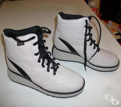 Chaussures Bouxwiller Bas-Rhin - Photos Vivastreet Basket hautes Beige-Gris Clair pointure 38-neuves