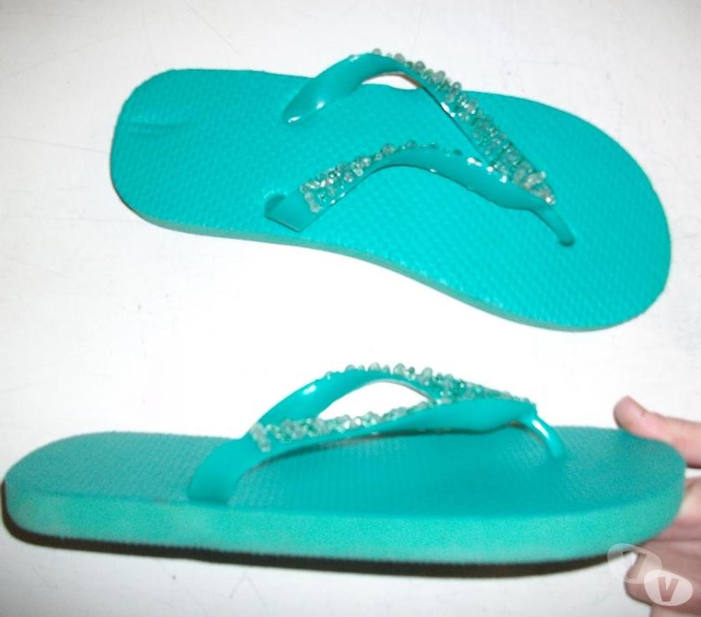 Chaussures Bas-Rhin Bouxwiller - 67330 - Photos Vivastreet Tongs Vert à lanières perlées pt 38 -neuves 