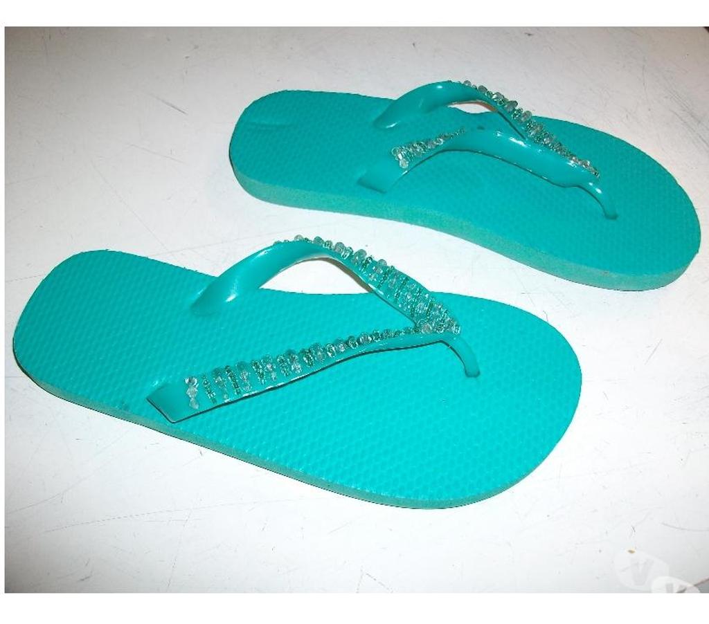 Chaussures Bas-Rhin Bouxwiller - 67330 - Photos Vivastreet Tongs Vert à lanières perlées pt 38 -neuves 