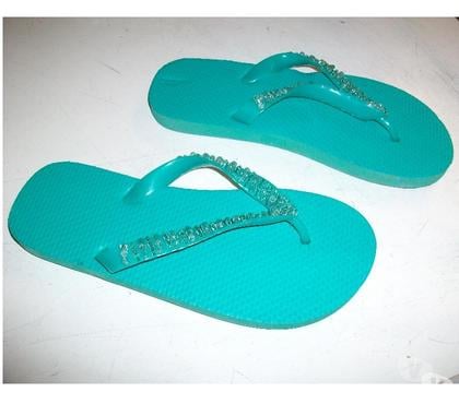 Chaussures occasion Bouxwiller Bas-Rhin - Photos Vivastreet Tongs Vert à lanières perlées pt 38 -neuves