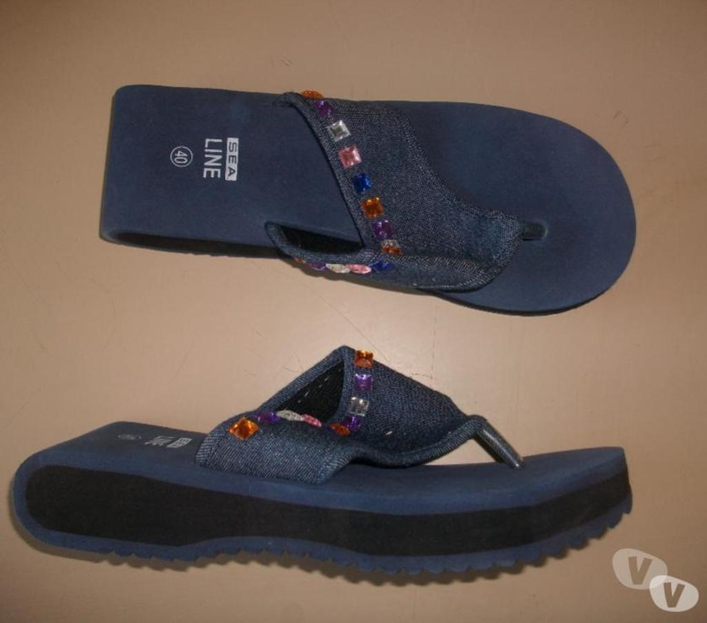 Chaussures Bas-Rhin Bouxwiller - 67330 - Photos Vivastreet Mules-entredoigts Jean perlés pointure 40 -neufs- à 3 €