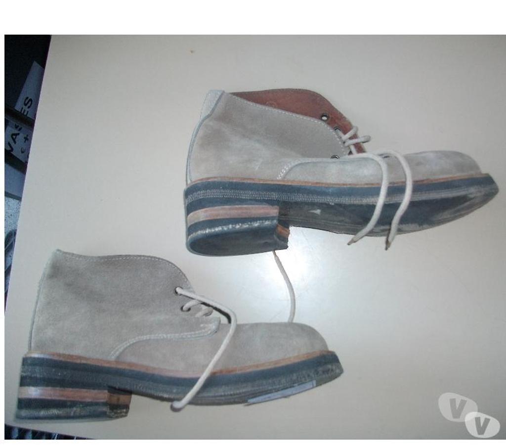 Chaussures Bas-Rhin Bouxwiller - 67330 - Photos Vivastreet Derbys genre Klarks Brun Sable pt 38 à 5 €