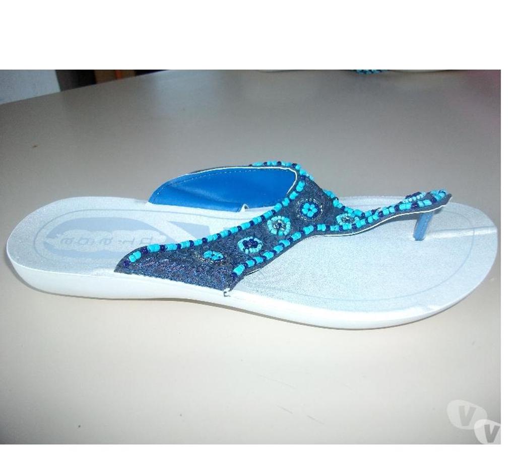 Chaussures Bas-Rhin Bouxwiller - 67330 - Photos Vivastreet Entredoigts Bleu Perlés pt 38 -neufs- à 4 €