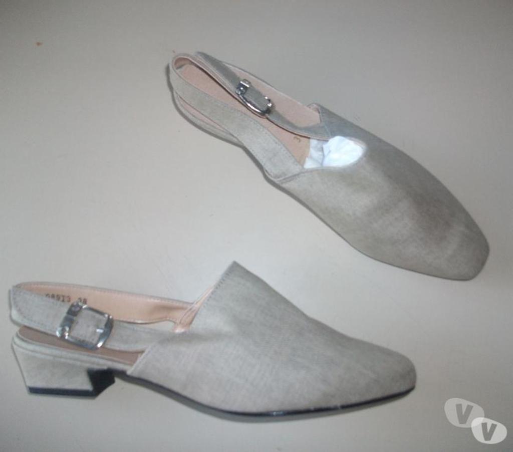 Chaussures Bas-Rhin Bouxwiller - 67330 - Photos Vivastreet Escarpins Beige Sable pt 38 -neufs- à 4 €