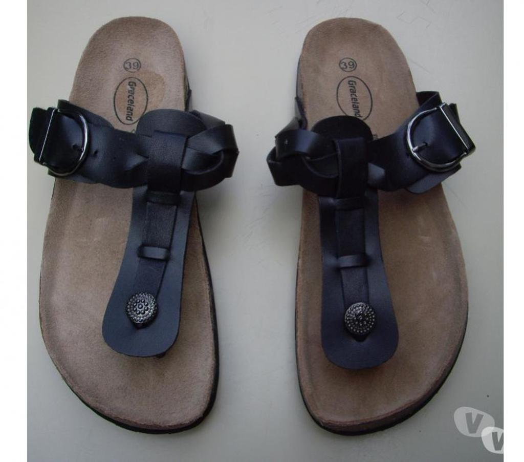 Chaussures Bas-Rhin Bouxwiller - 67330 - Photos Vivastreet Mules-Entredoigts Noir pointure 39 - neuves- à 8 €