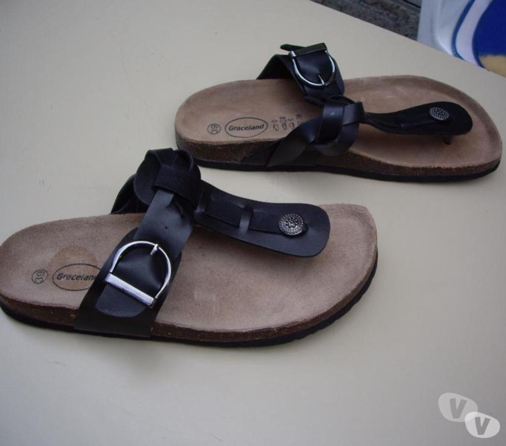 Chaussures Bas-Rhin Bouxwiller - 67330 - Photos Vivastreet Mules-Entredoigts Noir pointure 39 - neuves- à 8 €