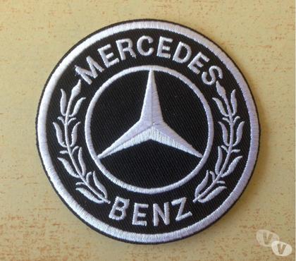 Pièces détachées auto Carnon Hérault - Photos Vivastreet Écusson auto Mercedes Benz noir et blanc