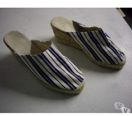 Chaussures et bottes occasion Bouxwiller Bas-Rhin - Photos Vivastreet Sabots en espadrilles Marine Rayé pt 38-neuves- à 5 €