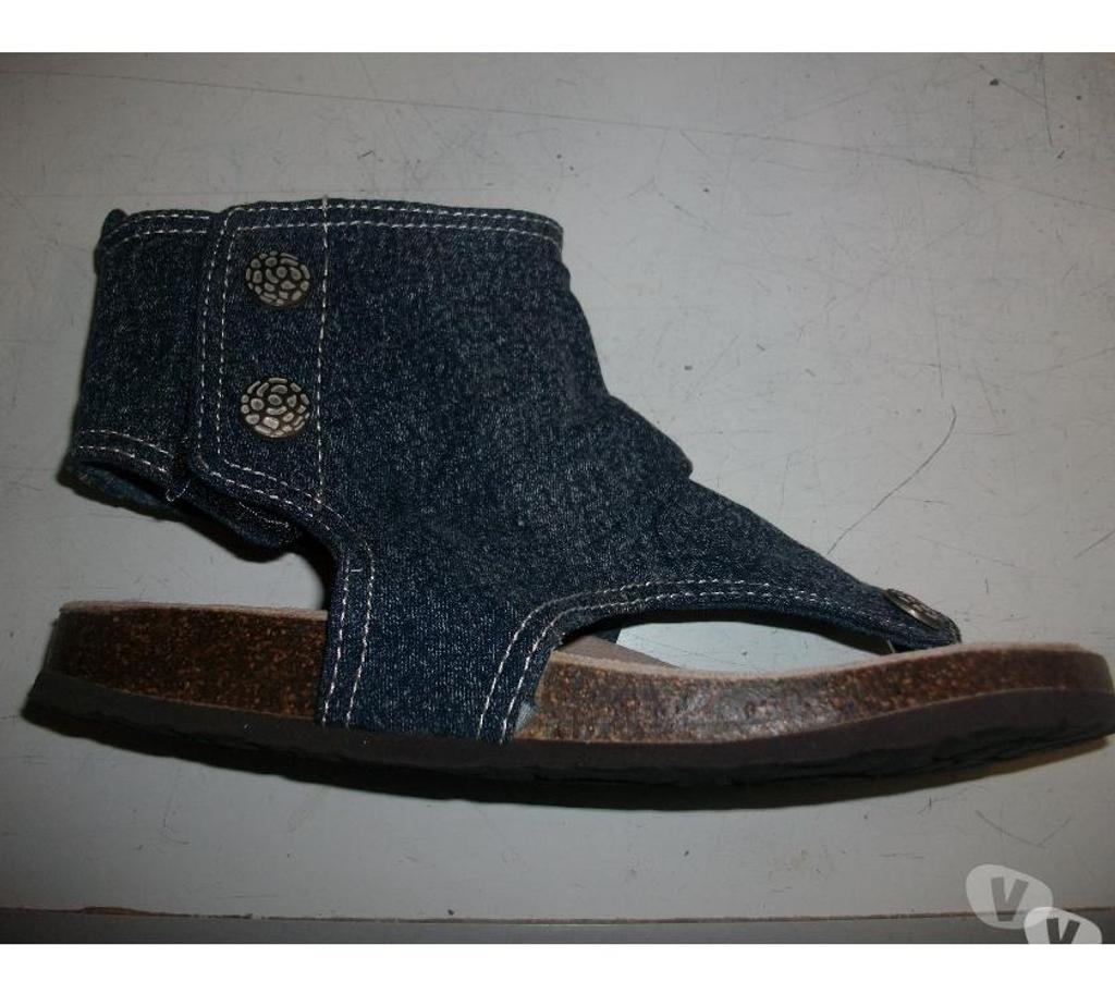 Chaussures Bas-Rhin Bouxwiller - 67330 - Photos Vivastreet Sandales-entredoigts en jean scratch pt 38-39 (grand 38) 6 €